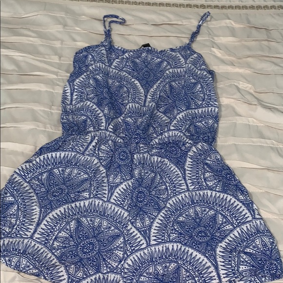 Romper - Picture 2 of 4